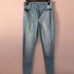 NWOT Tinseltown Light Blue Jeans